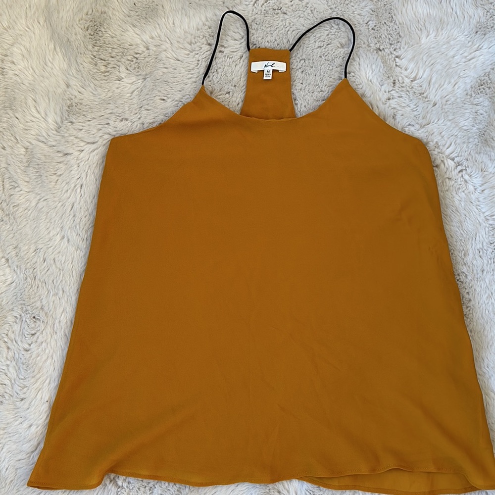 NWOT MUSTARD TOP - Picture 3 of 3